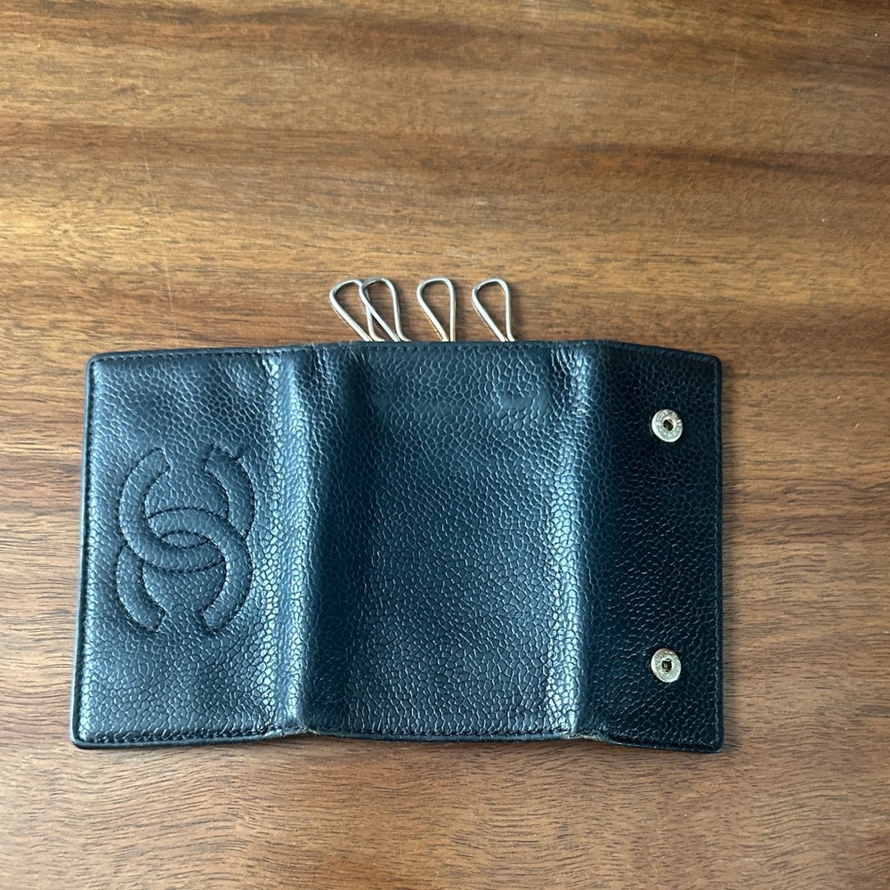 CHANEL key holder